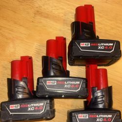 Milwaukee 4.0 battery 