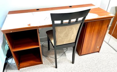 FREE Large Computer Desk with Storage Cabinet – Pickup Only