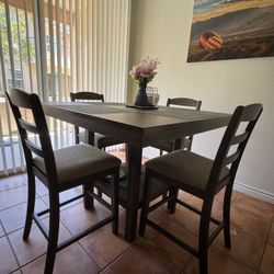 Dining Table With 4 Chairs 