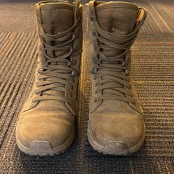 Size 8 - Garmont T8 NFS 670 Boots (Brand Socks Included)