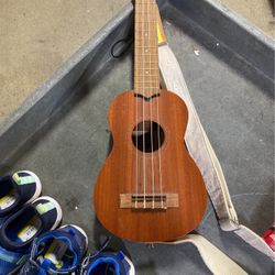 Diamond Bar Ukulele 