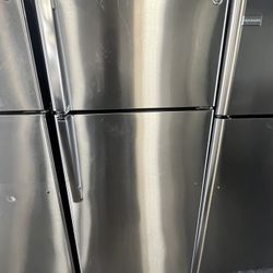 Refrigerator GE 28”