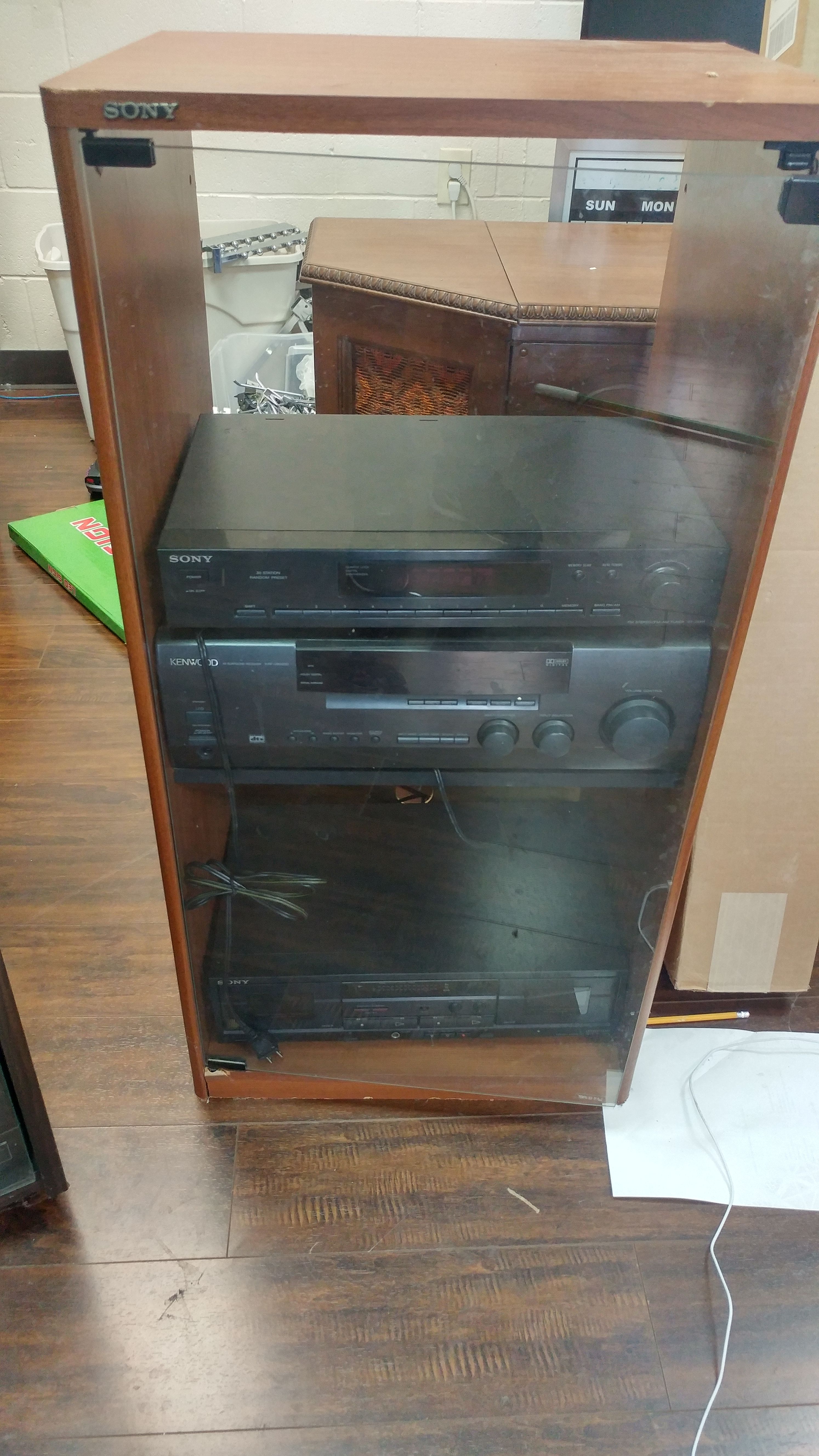 Recievers tape player and more