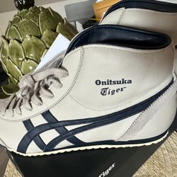 Onitsuka Tiger Woman’s Size 8 Shoes From Japan