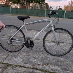 24 Speed Diamondback Mountain Bike