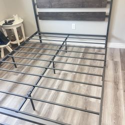 Cama Full Size Nueva En Su Caja Incluye Colchon 