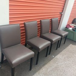 Very Solid Table And Chairs