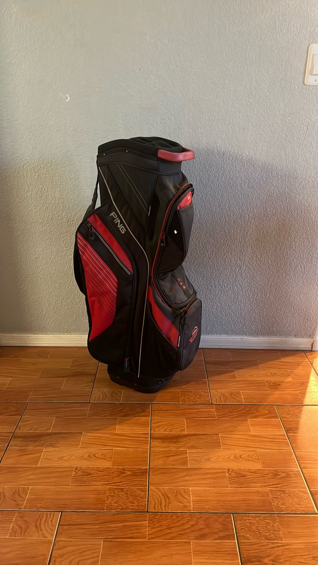 PING Traverse 14-Way Cart Golf Bag Black Red Dividers Cooler Pocket