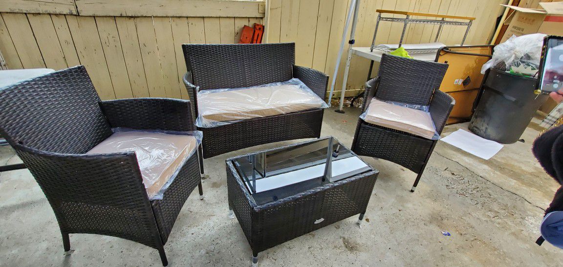 4 Pcs Patio Rattan Conversation Set Outdoor Wicker Furniture Set-Khaki