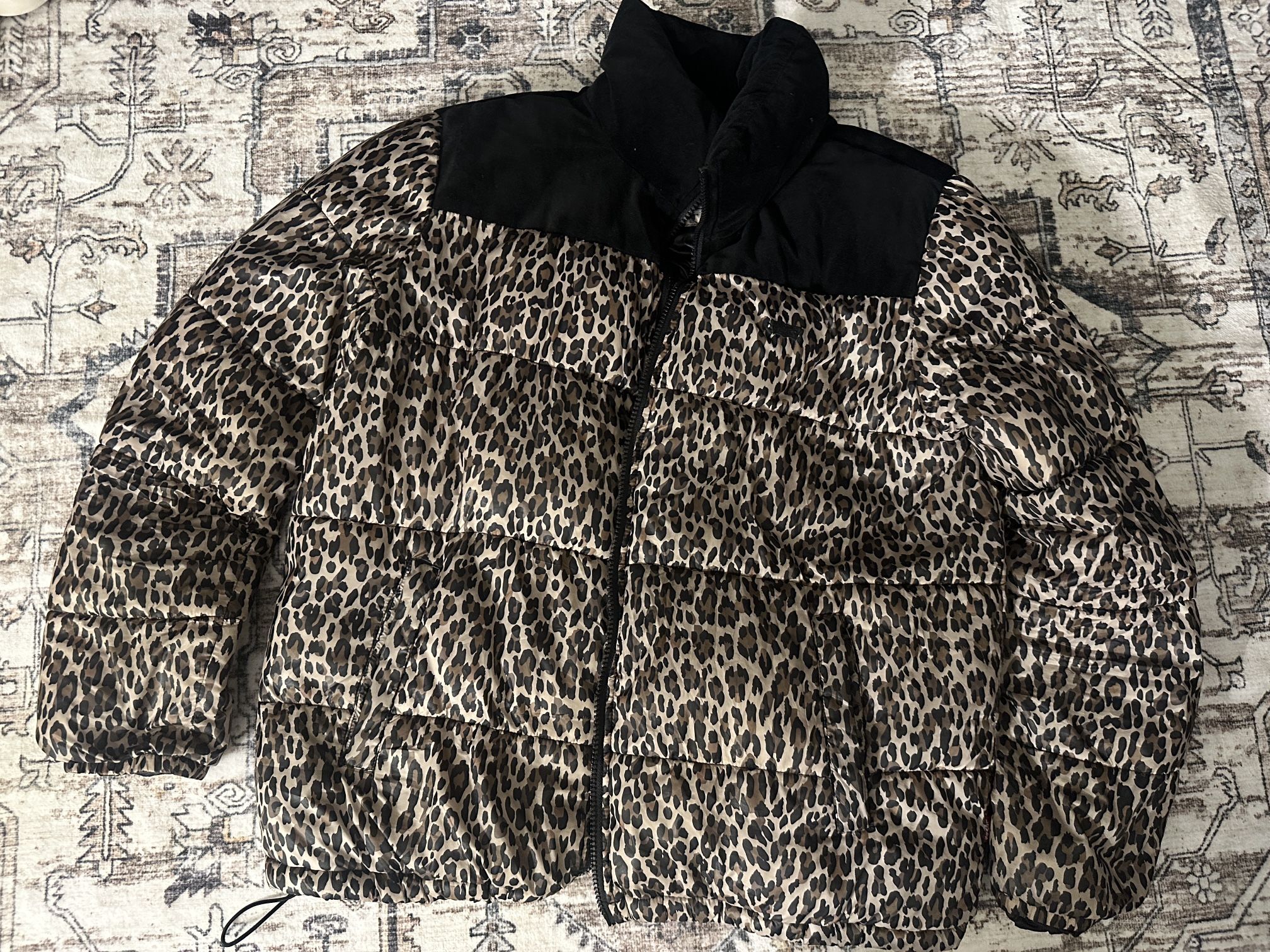 Leopard Levi’s Jacket Size Large