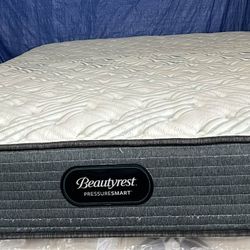Queen Size Mattress (Colchón Queen Size)