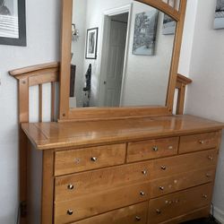 Solid Wood Bedroom Set
