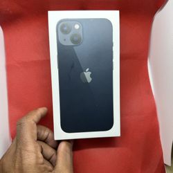 iPhone 13 Unlocked, No Flippers