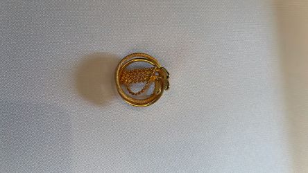 Gold time vintage brooch