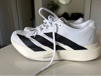 Women’s Running Shoes 8