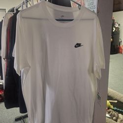 Men's XL Nike Shirts