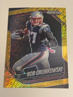 Rob Gronkowski Panini Prizm Gold shimmer  6/10