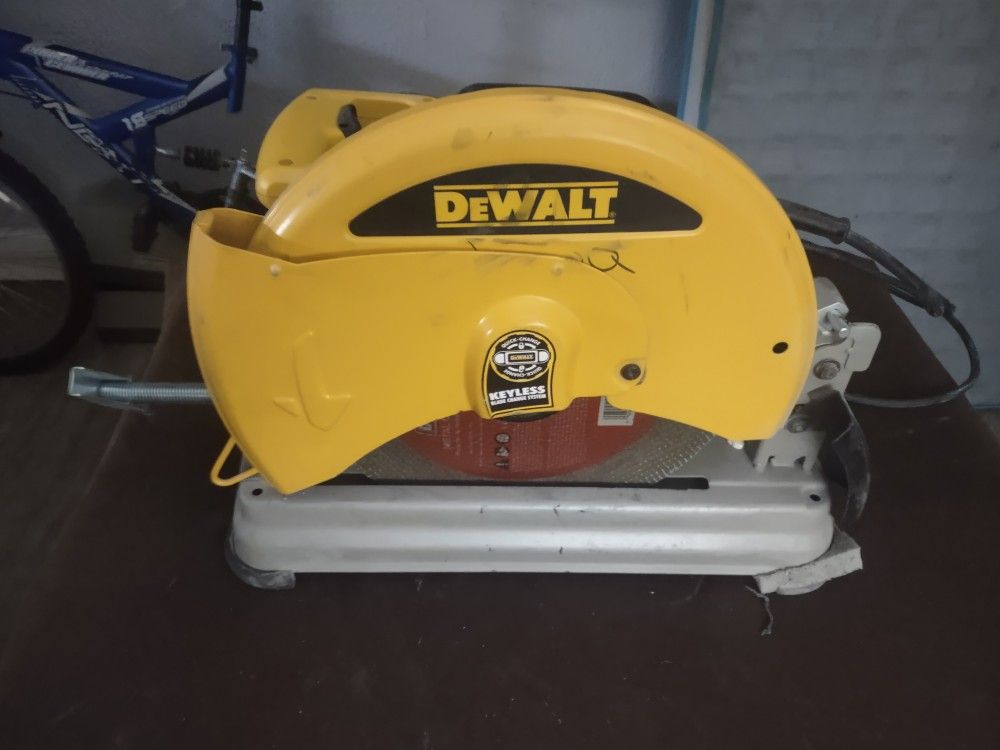 DeWalt Table Saw