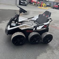 Hyper Toys 12V NASA Space Buggy