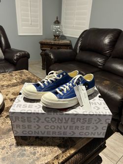 Converse chuck Taylor shoes