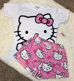 Pijama de hello kitty de mujer