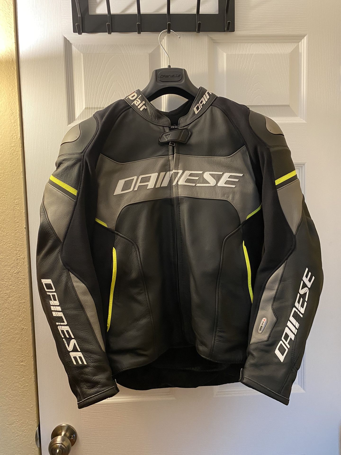 Dainese Racing 3 D-Air Size 50 for Sale in Pasadena, CA - OfferUp