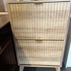 Shoe Cabinet Storage for Entryway with 2 Flip Drawers, Fluted Narrow Shoe Organizer with Wooden Legs, Freestanding Slim Shoe Storage Hidden Shoe Rack 