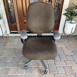 Herman Miller Ergon Chair $10