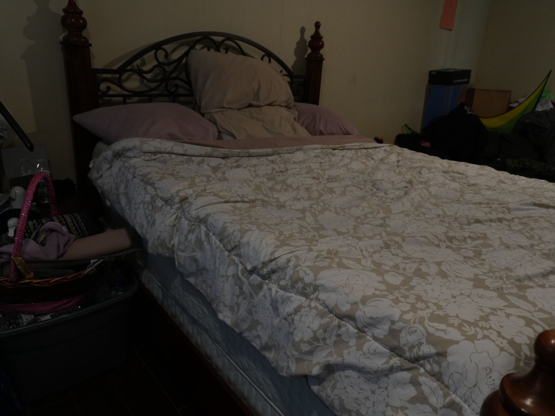 FULL Queen Bedroom Set