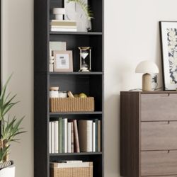 Large-Capacity Book Storage Rack