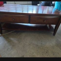 Coffee Table En Buen Estado De Madera 