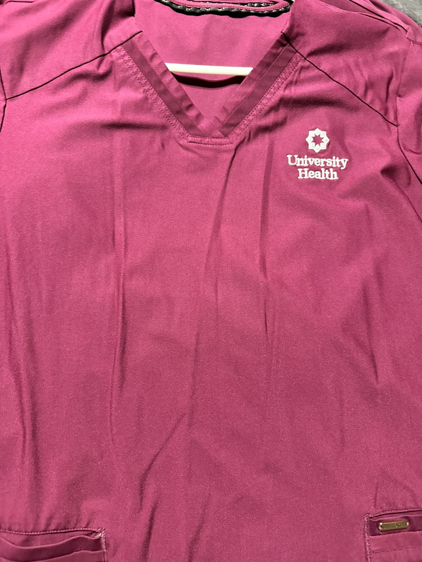 Maroon Cherokee Scrubs for Sale in San Antonio, TX OfferUp