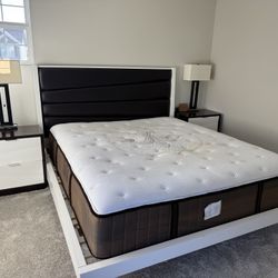 King Size Bedroom Set with Mattress included 