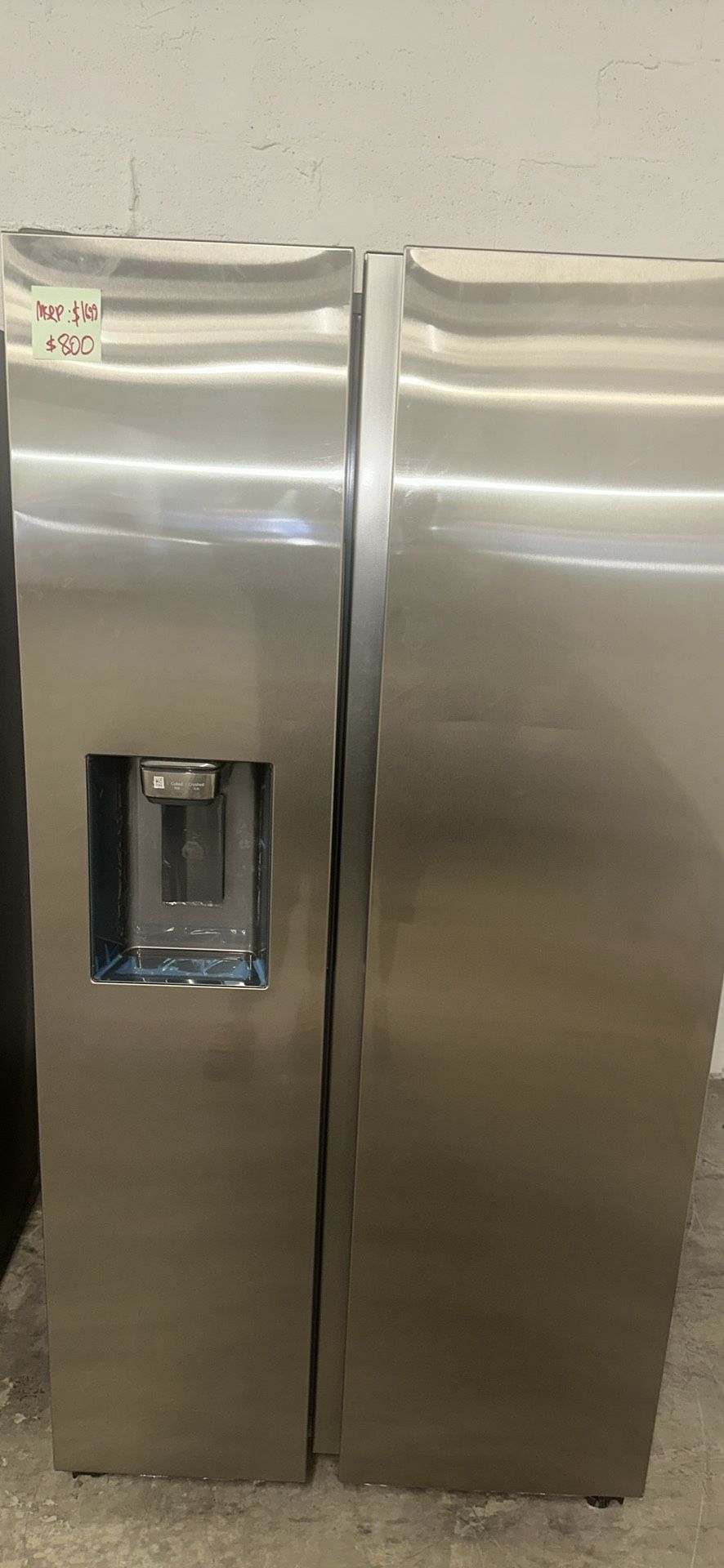 BRAND NEW REFRIGERATOR