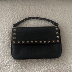 Valentino Rockstud Pouch (Black)