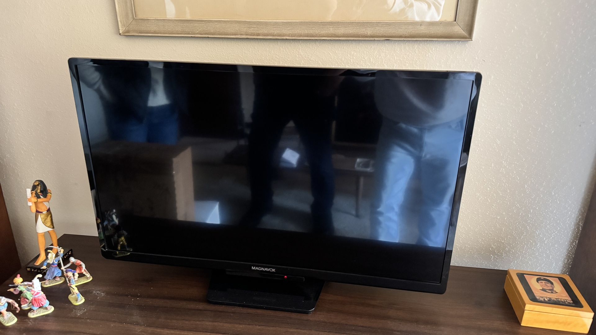 Estate Giveaway - free 32 Inch TV with Stand 
