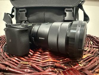 Sony A6300 Mirrorless Camera