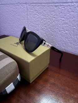 Black Burberry Woman’s Sunglasses