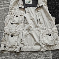 Outdoor life Fishing Vest In Great Condition Men's Size L