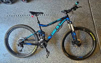 Giant Stance Full Suspension mountain bike
