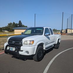 Toyota Tundra 2003 V8 4.7 L 