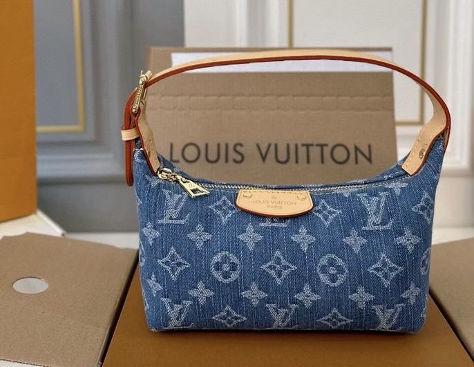 Woman’s Denim Hand Bag