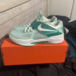 MEN KD Basketball Shoes