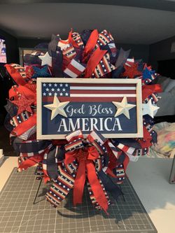 Patriotic wreath