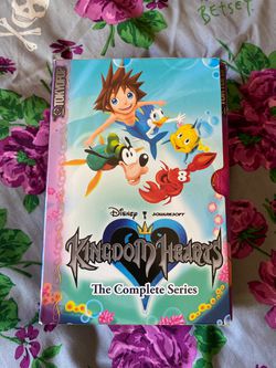 Kingdom Hearts complete book series, excellent condition
