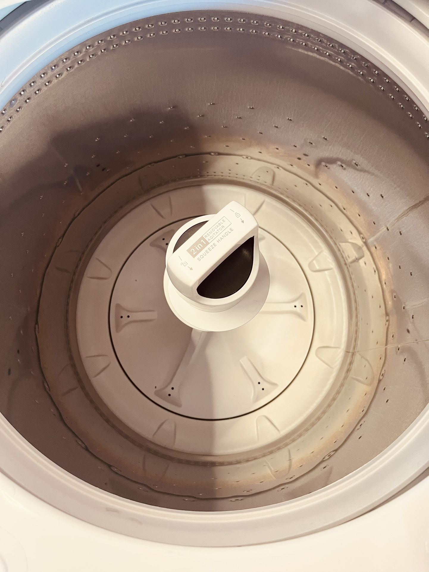 Whirlpool 2-1 Removable Agitador3.8 Cuft Free Delivery