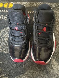Nike Men's Air Jordan 11 CMFT Lows ,size 4y