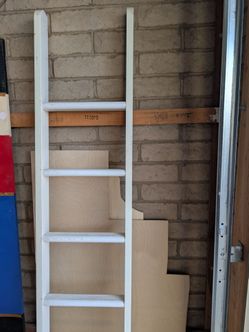 5 foot ladder