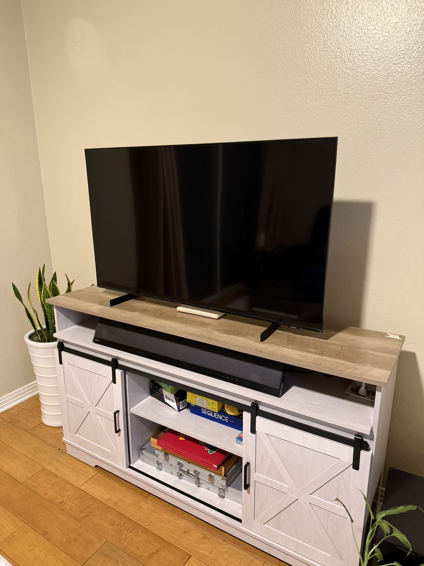 Samsung 50” Class Crystal UHD