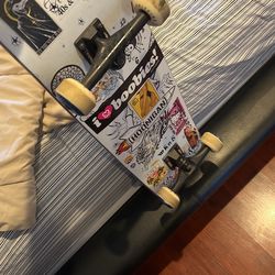 Skateboard